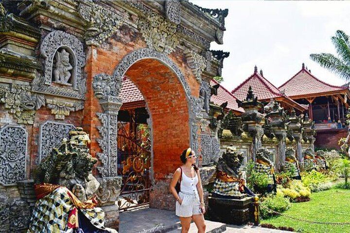 Private Tour: Waterfall, Kintamani Volcano, Ubud Tour with Lunch
