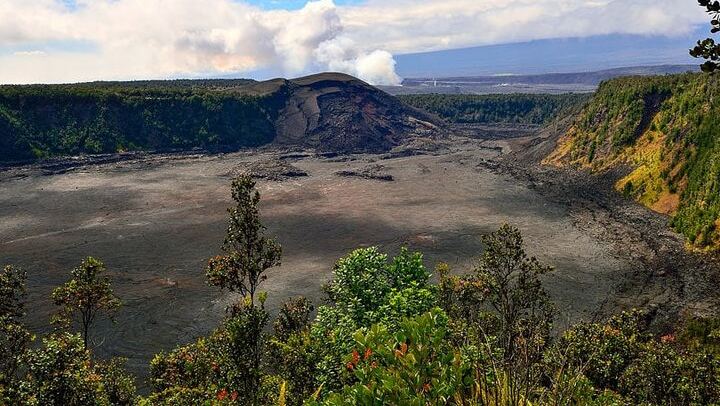 Punalu’u Black Sand Beach Tour - Volcanoes National Park & Hilo