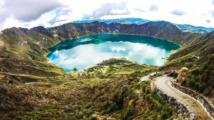 Quilotoa Lagoon - Quilotoa