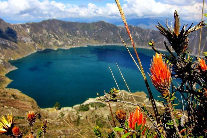 Quilotoa Lagoon - Quilotoa