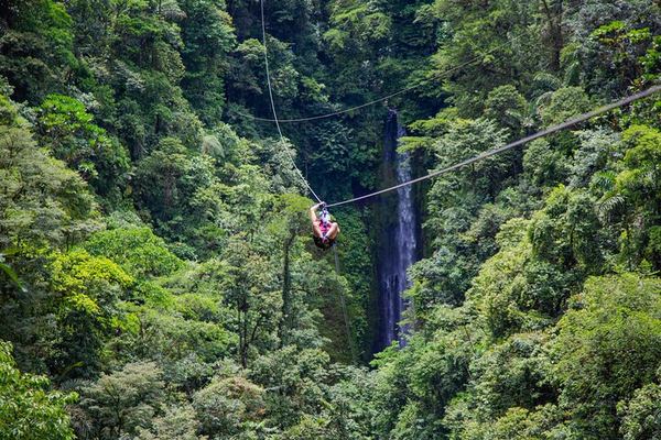Wave Expeditions: 980-Metre Cable at 70 km/h, Then Class II-III Rafting