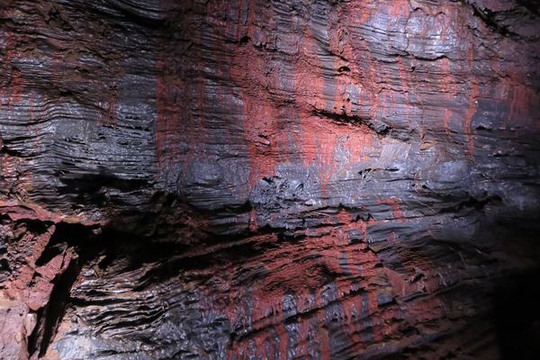 Lava Caves & Tunnels
