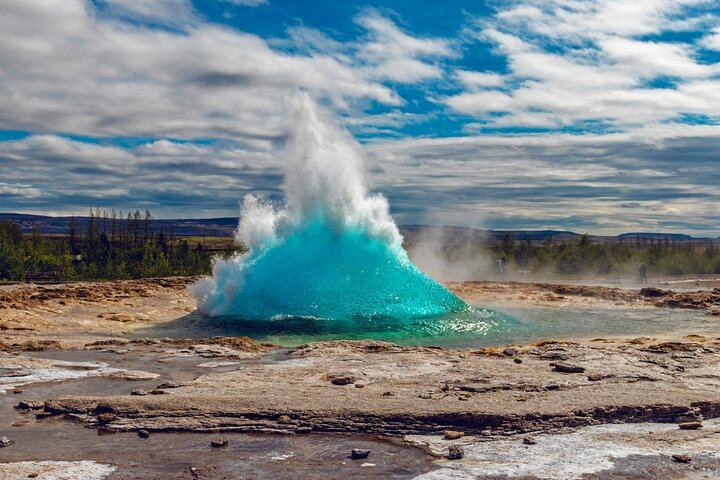 Golden Circle, Secret Lagoon & Kerið Small Group Tour