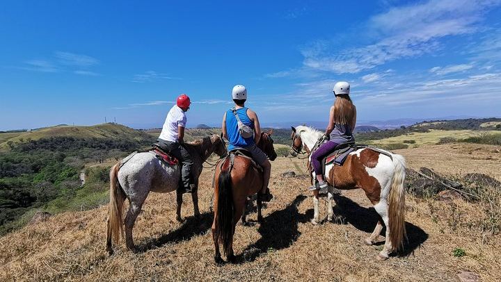 Rincon de la Vieja Volcano - Horseback riding