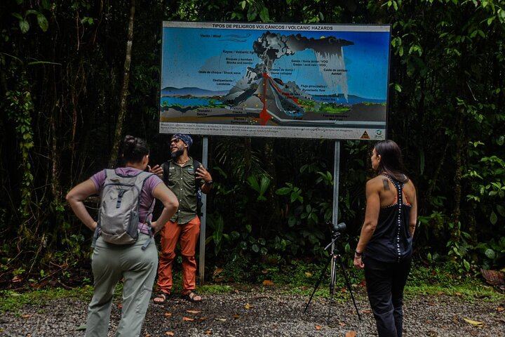 Rio Celeste & Tenorio Volcano Hike - Blue River Adventure