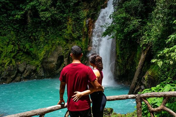 Rio Celeste Waterfall with Slothland Bijagua: Sloth Reserve, Coffee, Chocolate and Lunch