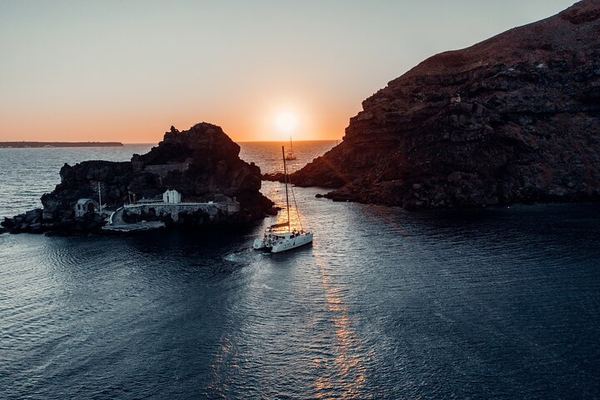 Five Hours to Ammoudi at Sunset, with Ouzo on Board