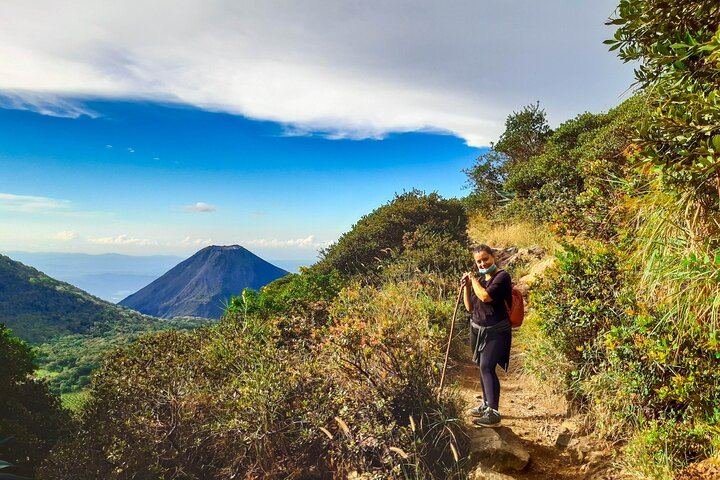 Santa Ana Volcano Trail