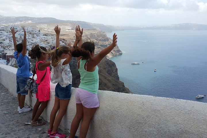 Santorini: 4hr Small Group Caldera Hike from Fira to Oia