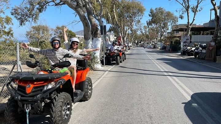 Santorini ATV Highlights Tour: Oia, Viewpoints & Volcanic Beaches