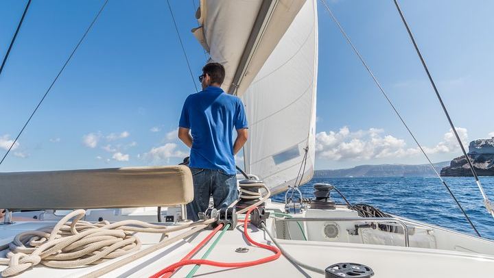 Santorini Caldera Sailing Tour with BBQ Lunch and Drinks