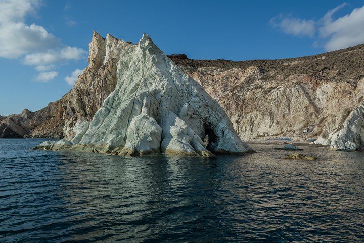 Santorini Caldera Sailing Tour with BBQ Lunch and Drinks