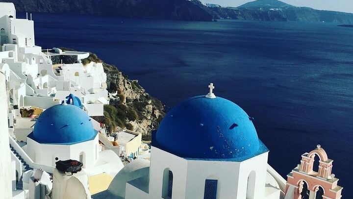Santorini Half-Day Small Group Tour: Villages, Oia, Caldera Views