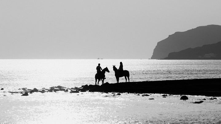 Santorini Premium Ride: Volcano Trails to Eros Beach