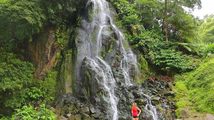 São Miguel, Azores - Private Tour 9 hours in 4 seats car "Exclusively for You"