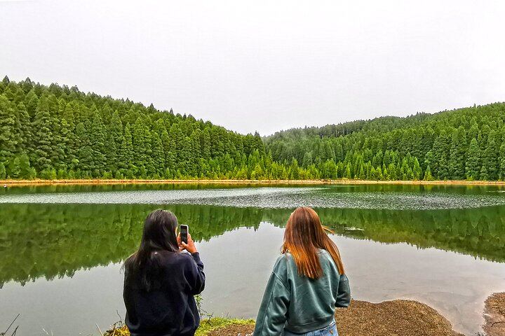 São Miguel, Azores - Private Tour 9 hours in 4 seats car "Exclusively for You"