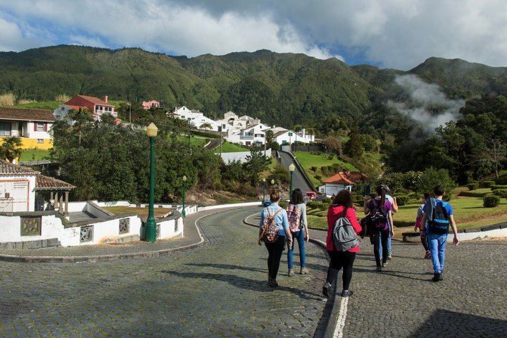 São Miguel East Highlights: Furnas, Nordeste & Lunch