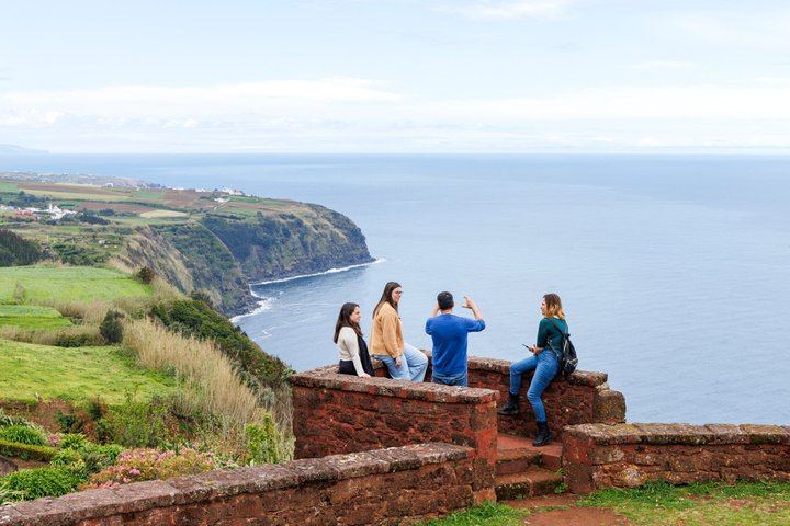 São Miguel East Highlights: Furnas, Nordeste & Lunch
