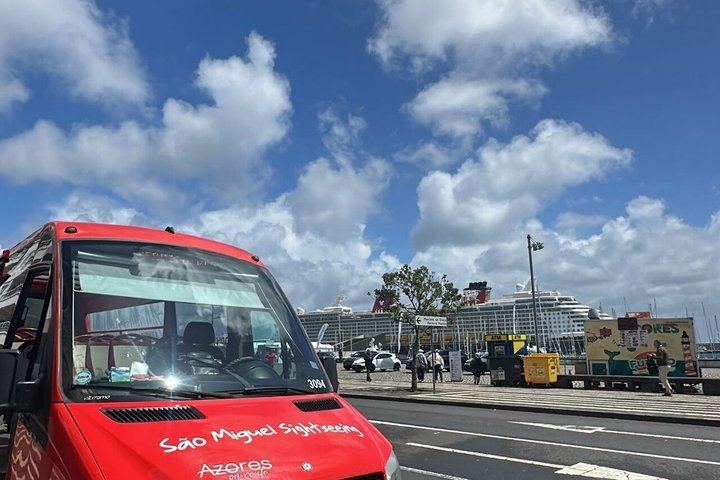 São Miguel Hop-On Hop-Off Sightseeing Bus