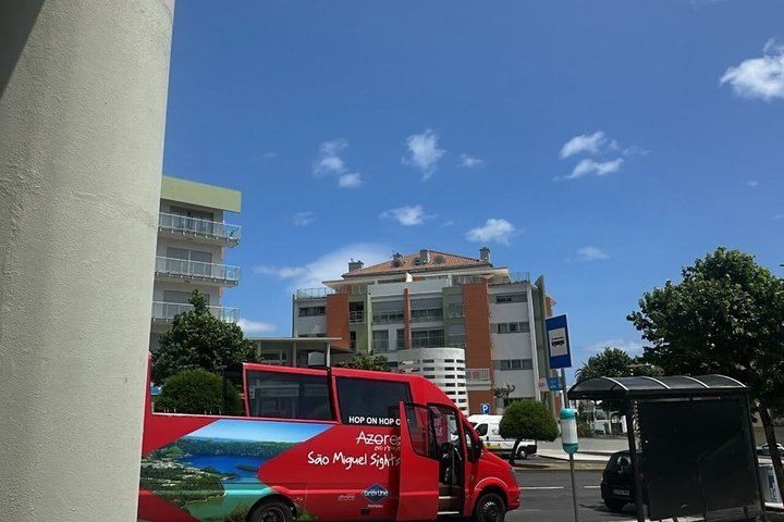 São Miguel Hop-On Hop-Off Sightseeing Bus
