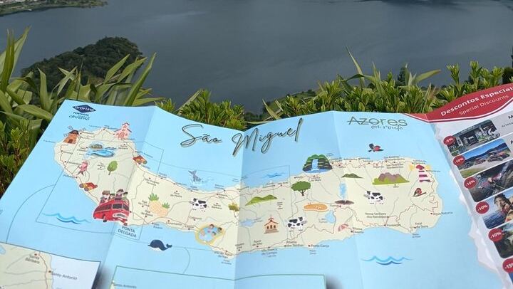 São Miguel Hop-On Hop-Off Sightseeing Bus