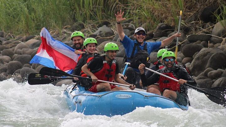 Sarapiquí River Rafting Tour – Class II–III Near Arenal