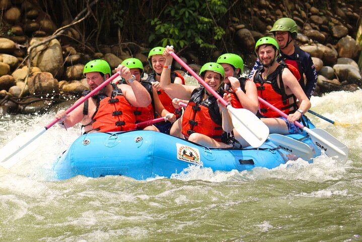 Sarapiquí River Rafting Tour – Class II–III Near Arenal