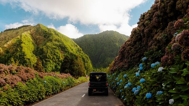 Side by Side Tour - Sete Cidades from North Coast (Half Day)