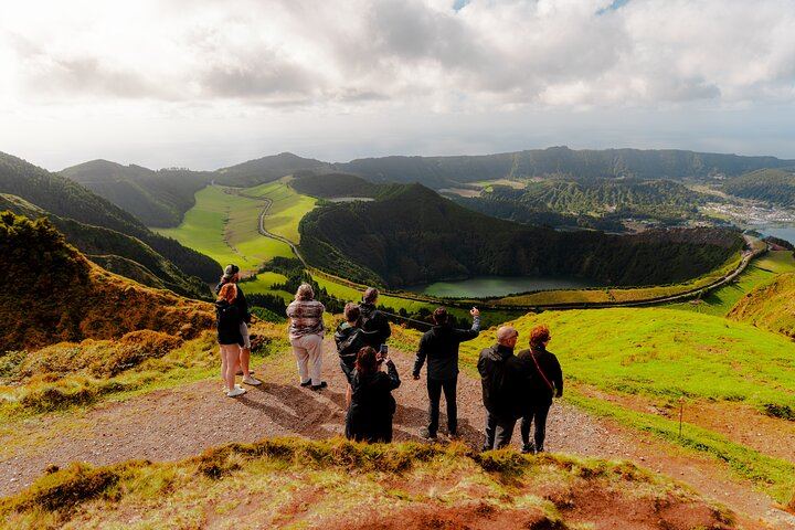 Side by Side Tour - Sete Cidades from North Coast (Half Day)