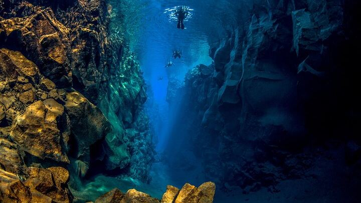 Silfra Snorkeling & Lava Tunnel Combo Tour