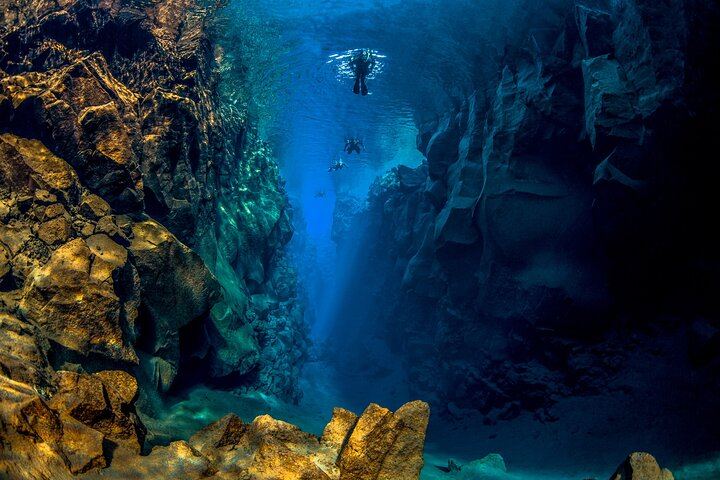 Silfra Snorkeling & Lava Tunnel Combo Tour