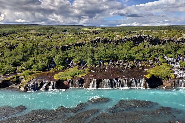 Silver Circle: Lava Cave, Waterfalls & Iceland Horses-Small Group