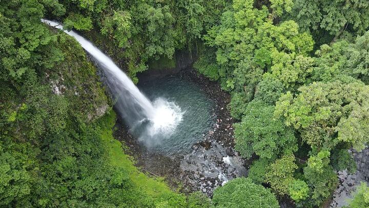 Skip-the-Line La Fortuna Waterfall Admission Ticket