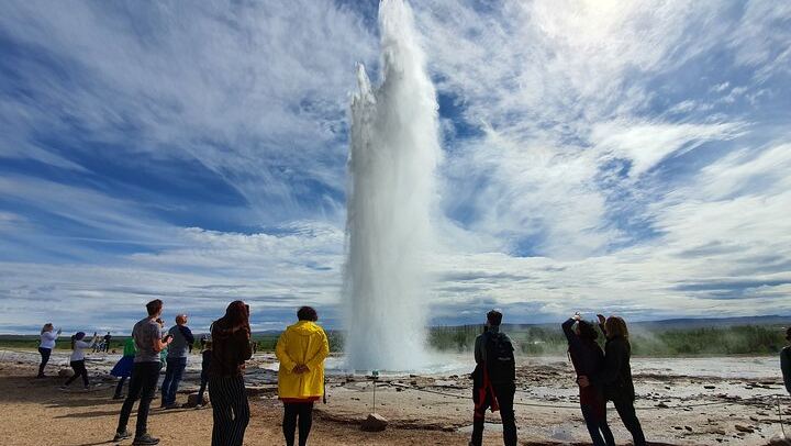 Small-Group Golden Circle, Blue Lagoon with Ticket & Kerid Crater