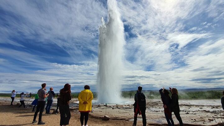 Small-Group Golden Circle, Sky Lagoon with Ticket & Kerid Crater