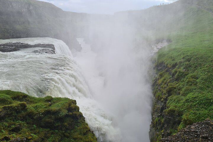 Small-Group Golden Circle, Sky Lagoon with Ticket & Kerid Crater