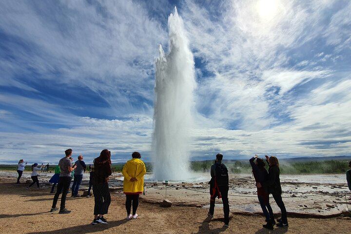 Small-Group Golden Circle, Sky Lagoon with Ticket & Kerid Crater