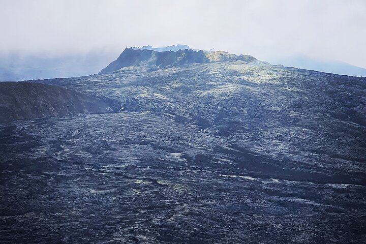 Small Group Volcano Hike with a Professional Geologist