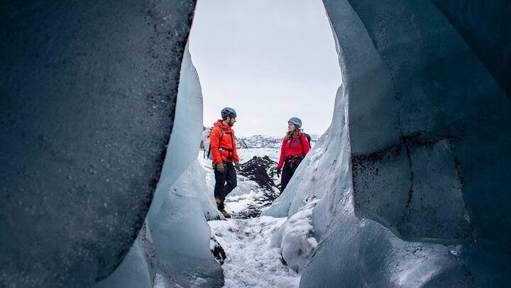 Sólheimajökull Glacier Hike – Adventure in a Small Group