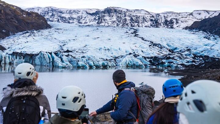 Sólheimajökull Glacier Hike & Ice Climbing Intro - Small Group