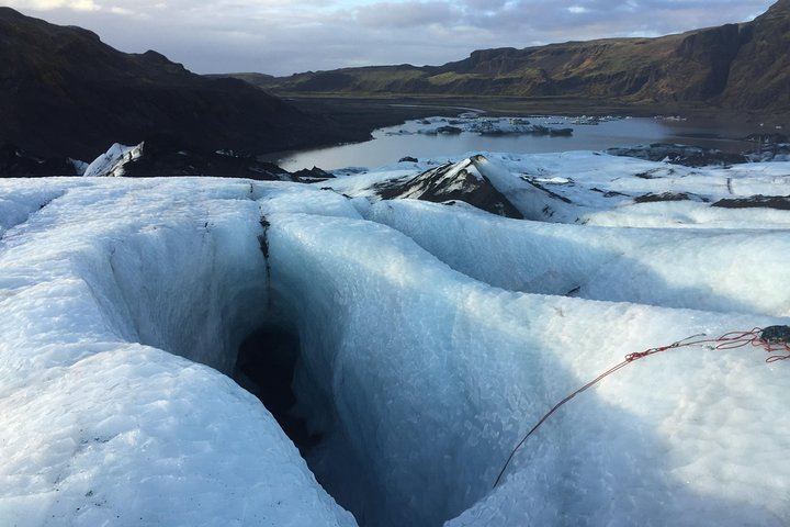 Solheimajokull Glacier 3-Hour Small-Group Hike