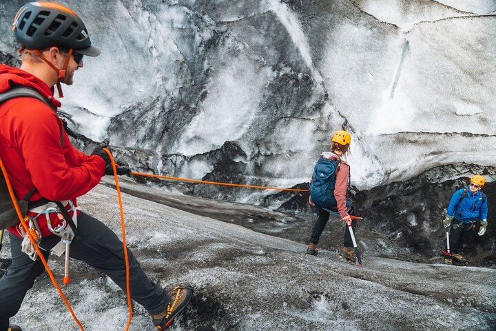 Sólheimajökull: Glacier Hike Exploration