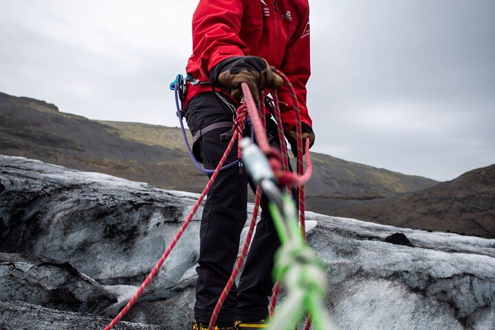Sólheimajökull: Glacier Hike Exploration