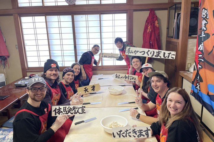 Spectacular Mt. Fuji and Lake Cruise, Noodles Making Experience