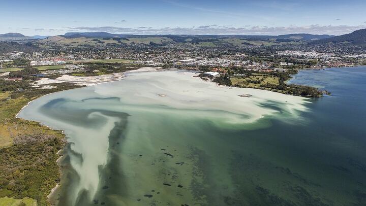Sulphur Bay