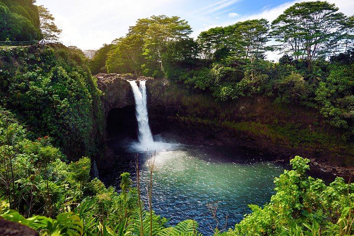 Summit to Sea in Half a Day: Rainbow Falls, Kilauea and Punalu'u