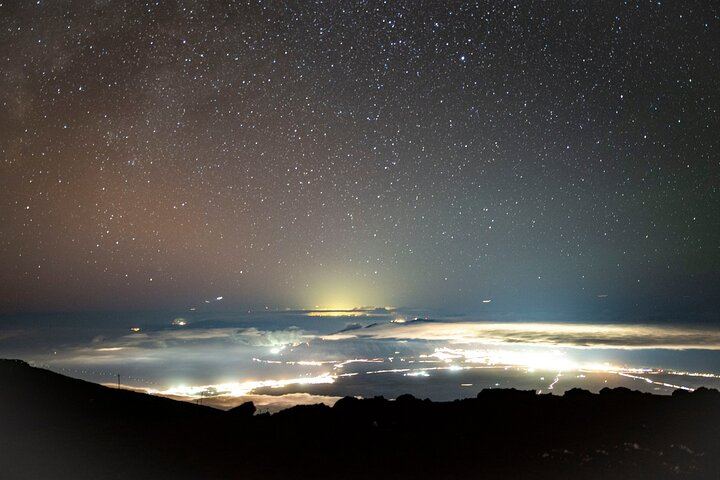 Summit view over central Maui.