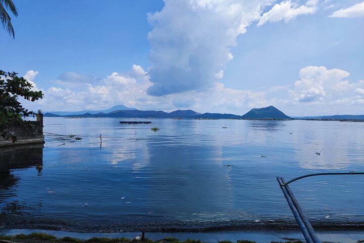 Taal Volcano Experience: Scenic Countryside and Volcano Tour