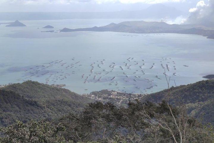 Taal Volcano Experience: Scenic Countryside and Volcano Tour