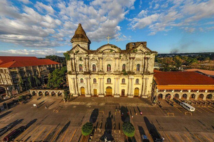 Tagaytay, Taal Volcano & Heritage Town: A Journey of Discovery